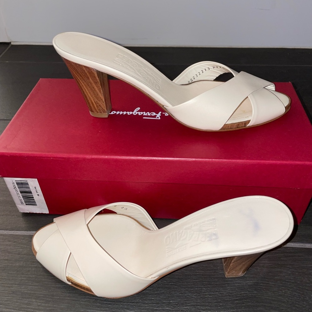 Salvatore Ferragamo Sirolo heels